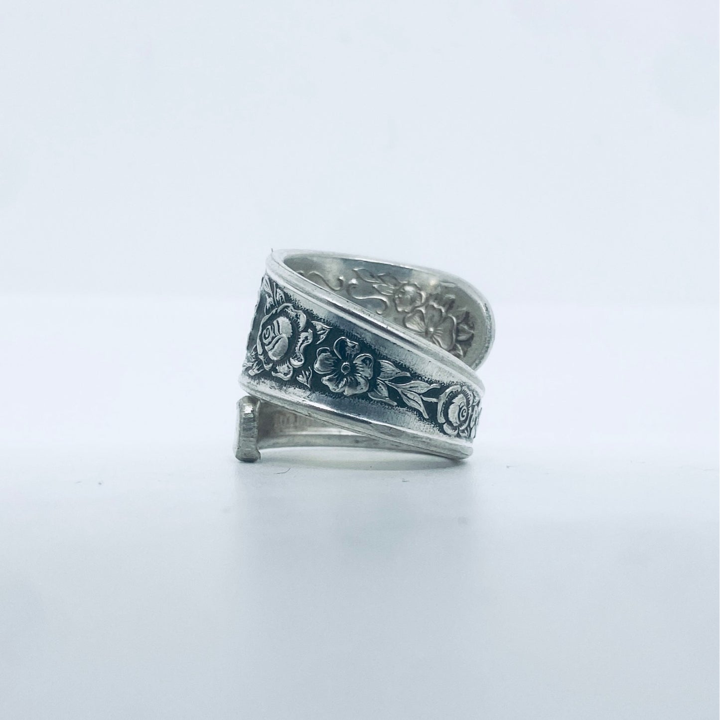 Anello Artigianale Mod. SPIRALE Realizzato con Antica posata in Argento (Prima Metà del ’900)