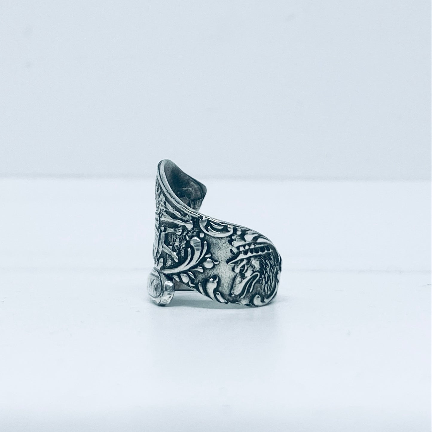 Anello Artigianale CAPPUCCETTO ROSSO Mod. SPIRALE Realizzato con Antica posata in Argento (Prima Metà del ’900)