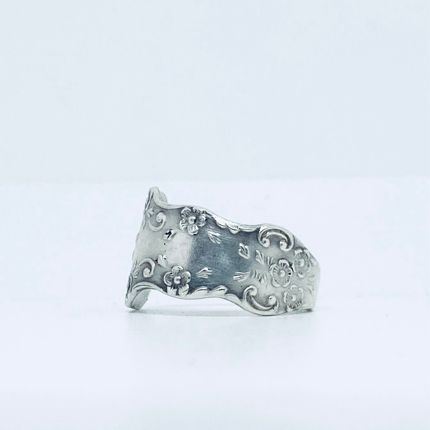 Anello Artigianale Mod. CLASSICO Realizzato con Antica posata in Argento (Prima Metà del ’900)