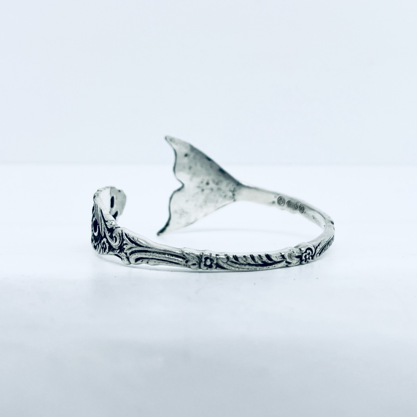 Bracciale Artigianale CODA Mod. TRAFORATO Realizzato con Antica posata in Argento (Prima Metà del ’900)