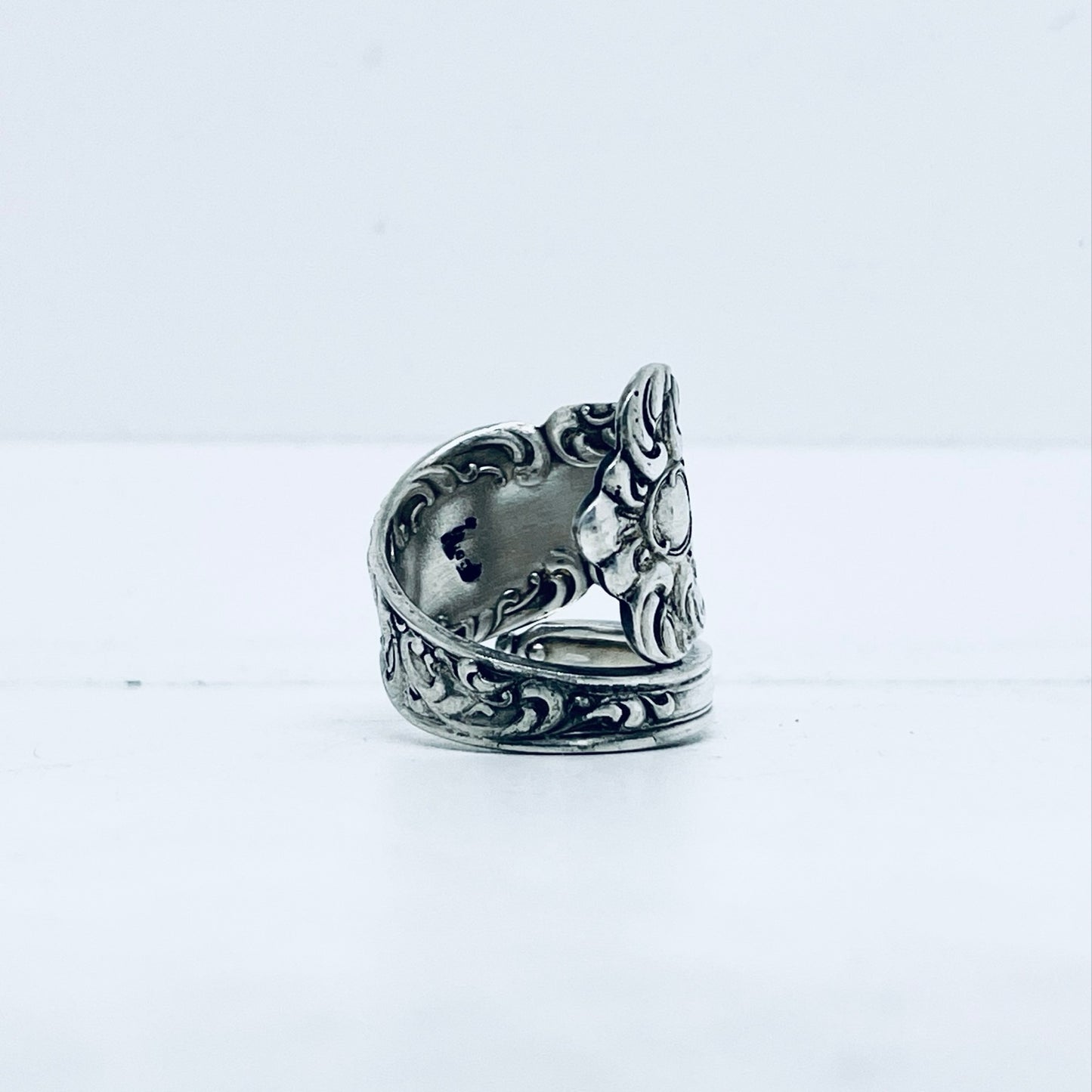 Anello Artigianale Mod. SPIRALE Realizzato con Antica posata in Argento (Prima Metà del ’900)