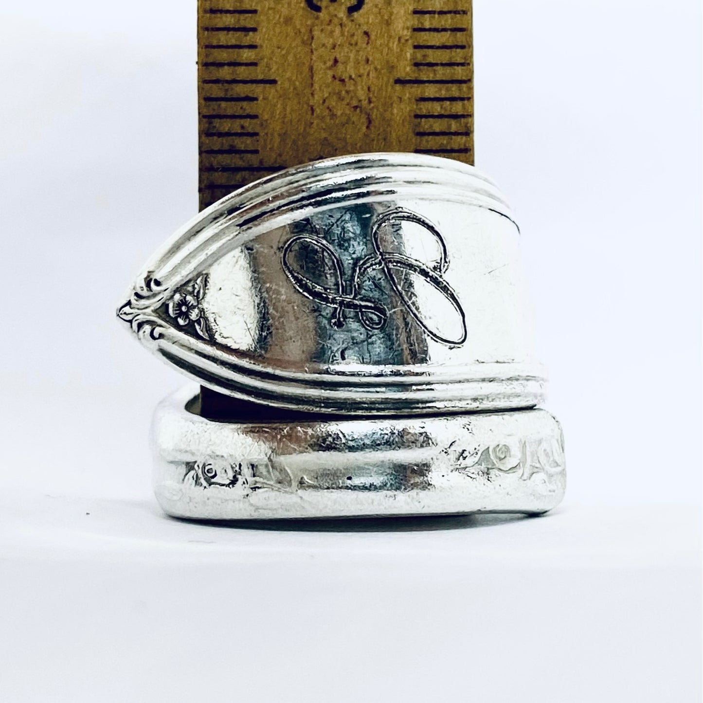 Anello Artigianale con Iniziale G