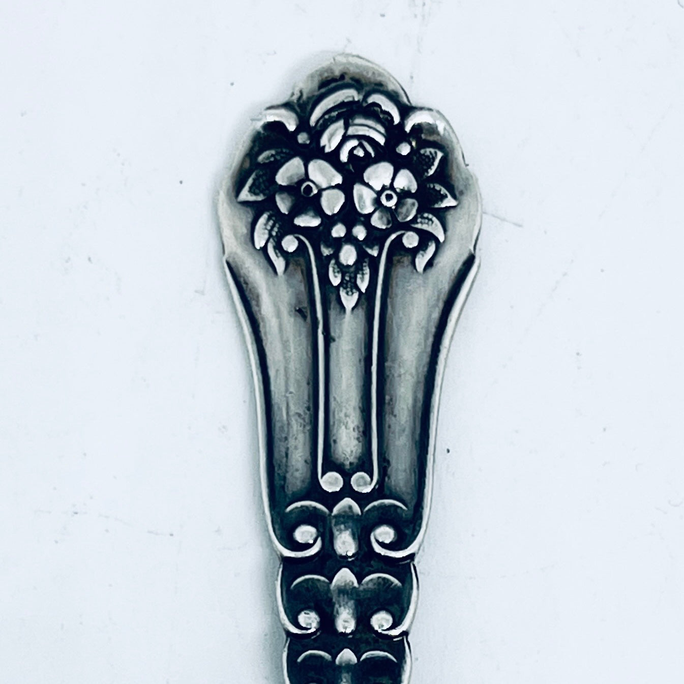 Anello Artigianale NON TI SCORDAR DI ME Mod. INTERO Realizzato con intero Antico Cucchiaino in Argento (Prima Metà del ’900)