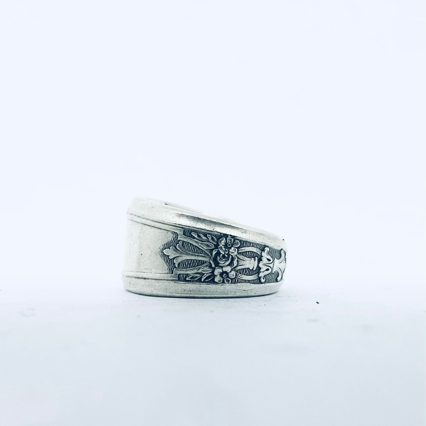 Anello Artigianale Mod. CLASSICO Realizzato con Antica posata in Argento (Prima Metà del ’900)