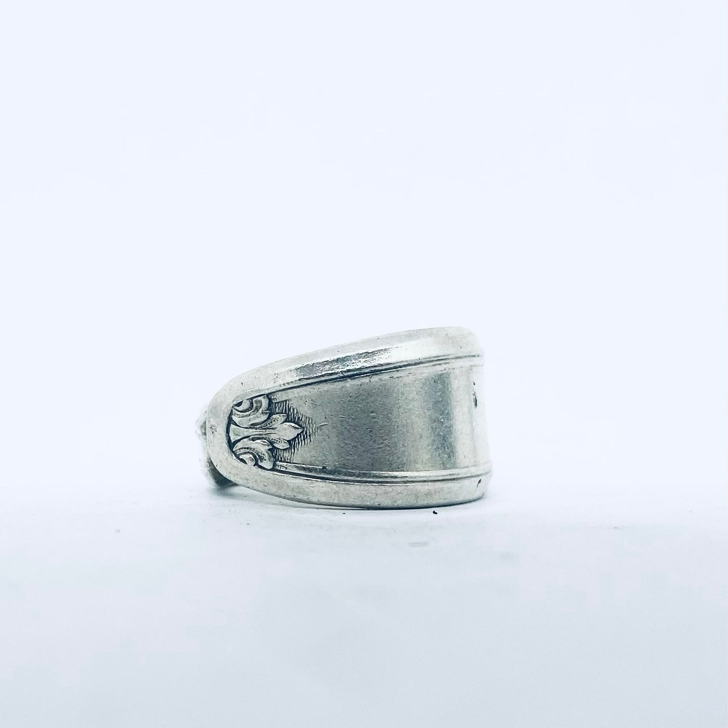 Anello Artigianale Mod. CLASSICO Realizzato con Antica posata in Argento (Prima Metà del ’900)