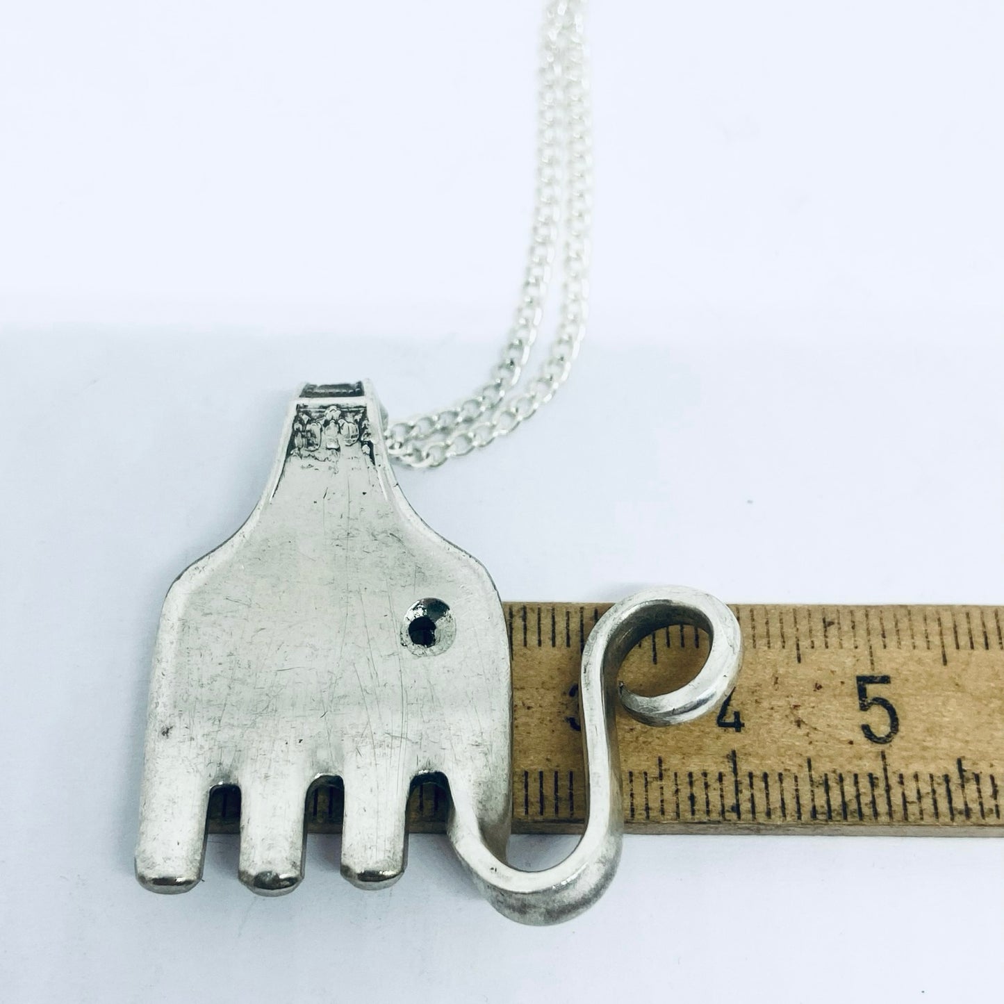 Pendente Artigianale Mod. ELEFANTE Realizzato con Antica Posata in Argento (Prima Metà del ’900)