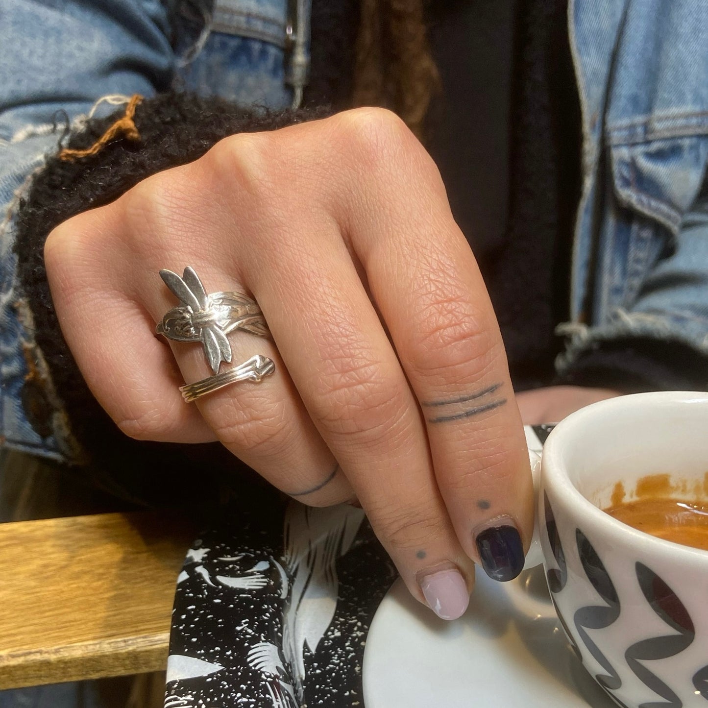 Anello Artigianale LIBELLULA Mod. CLASSICO/SPIRALE Realizzato con Antica posata in Argento (Prima Metà del ’900)