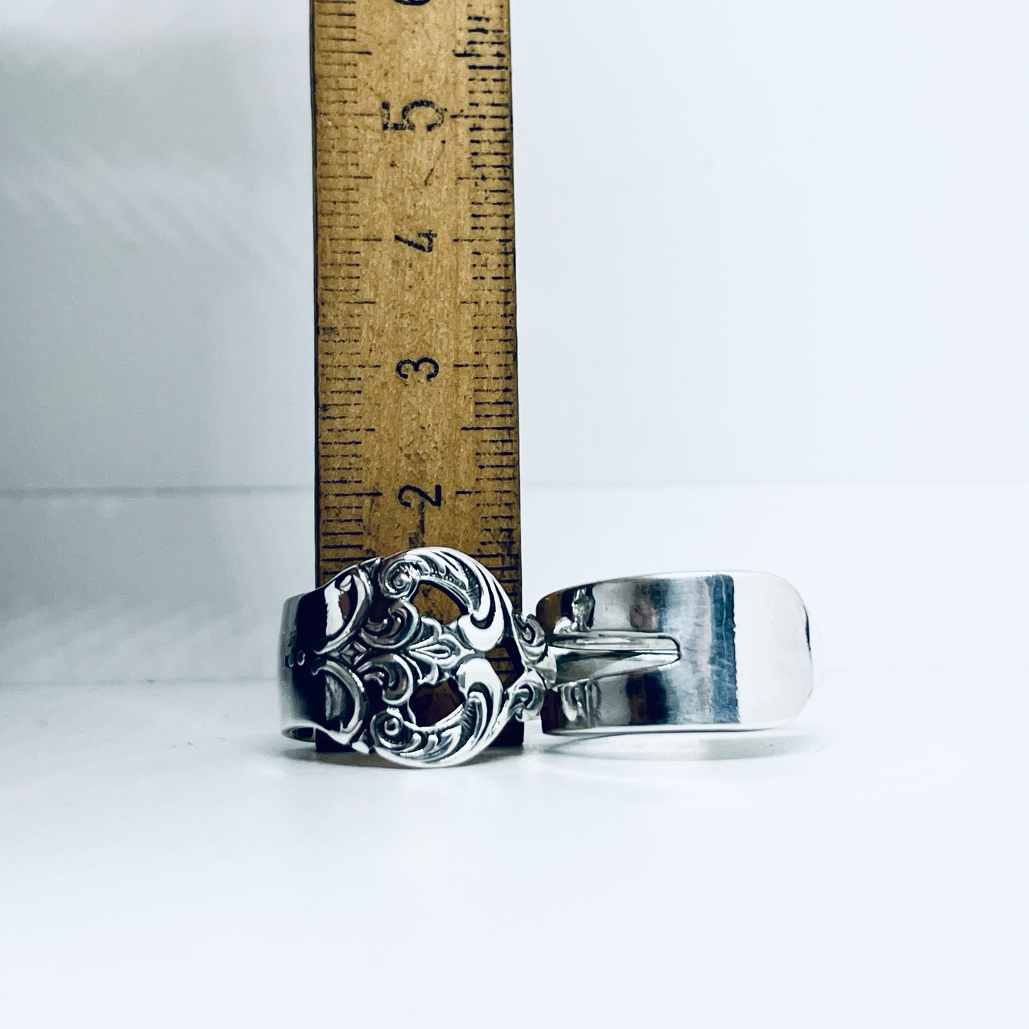 Anello Artigianale Mod. FORCHETTINA DOPPIA Realizzato con intera antica forchettina in Argento (Prima Metà del ’900)