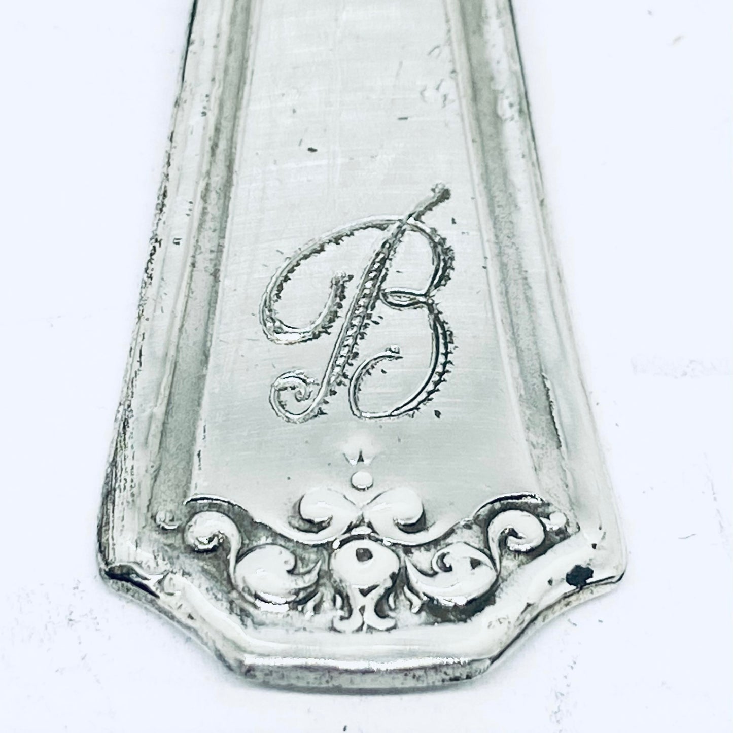 Anello Artigianale INIZIALE B Realizzato con Antica posata in Argento (Prima Metà del '900)