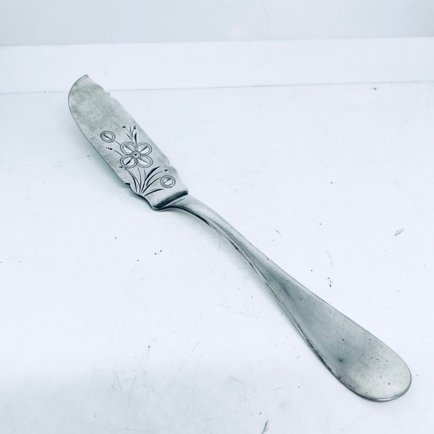 Bracciale Artigianale Mod. MASTER BUTTER KNIFE Realizzato con Antica posata in Argento (Prima Metà del ’900)