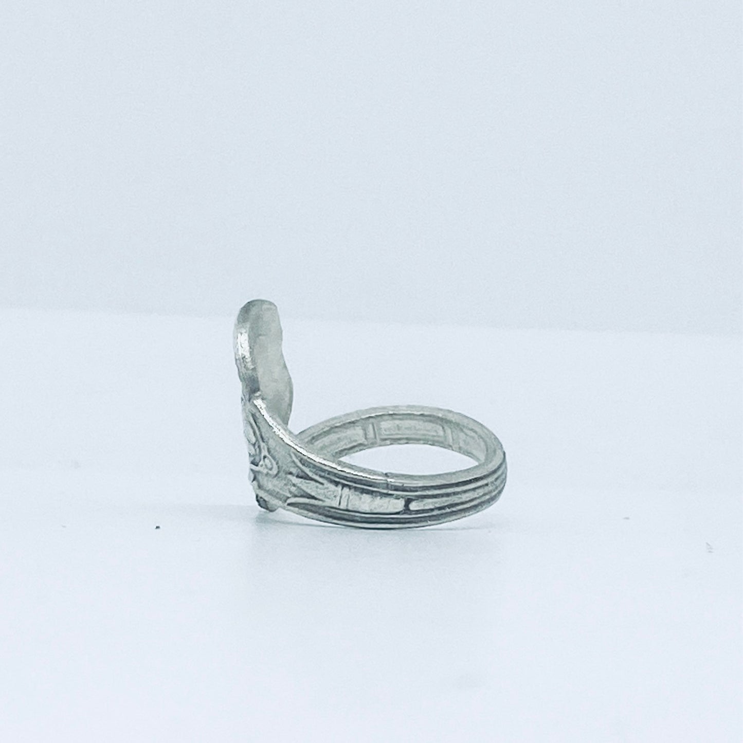 Anello Artigianale SCARABEO Mod. CLASSICO/SPIRALE Realizzato con Antica posata in Argento (Prima Metà del ’900)