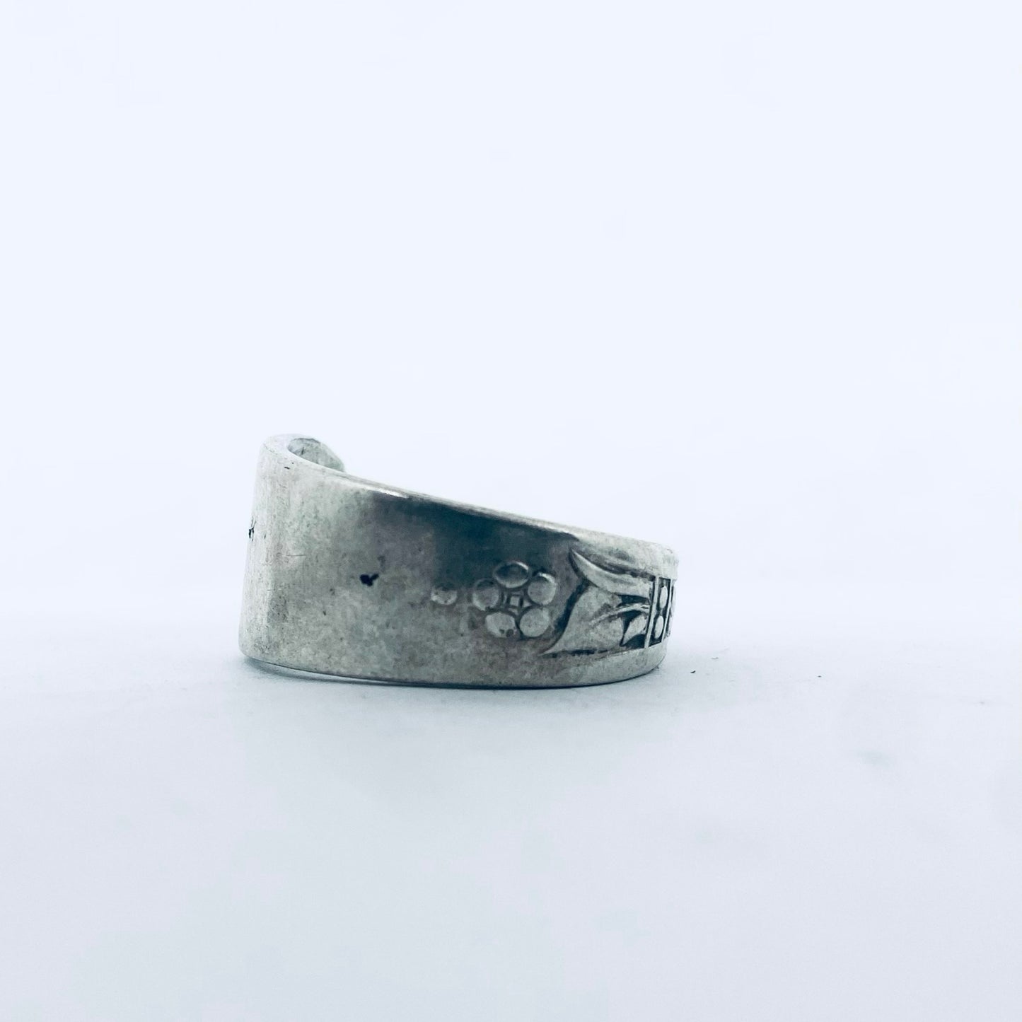 Anello Artigianale Mod. CLASSICO Realizzato con Antica posata in Argento (Prima Metà del ’900)