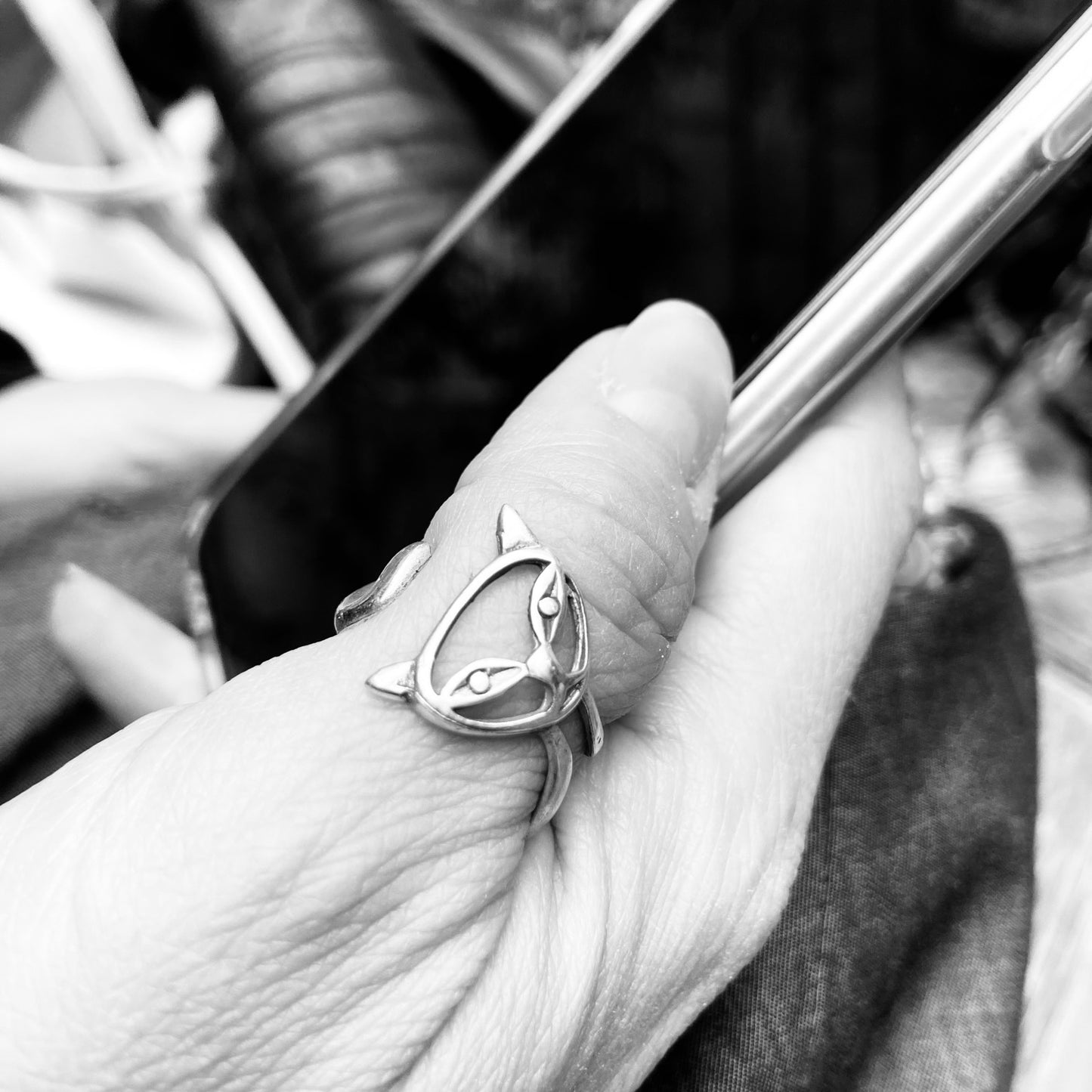 Anello Artigianale GATTO VIPPY Mod. SPILLA Realizzato con Antica spilla in Argento (Prima Metà del ’900)