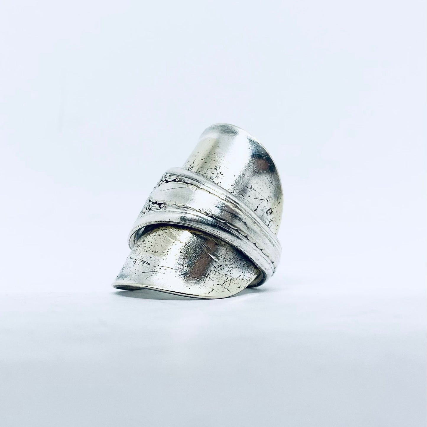 Anello Artigianale GERBER Mod. INTERO Realizzato con intero Antico Cucchiaino in Argento (Prima Metà del ’900)