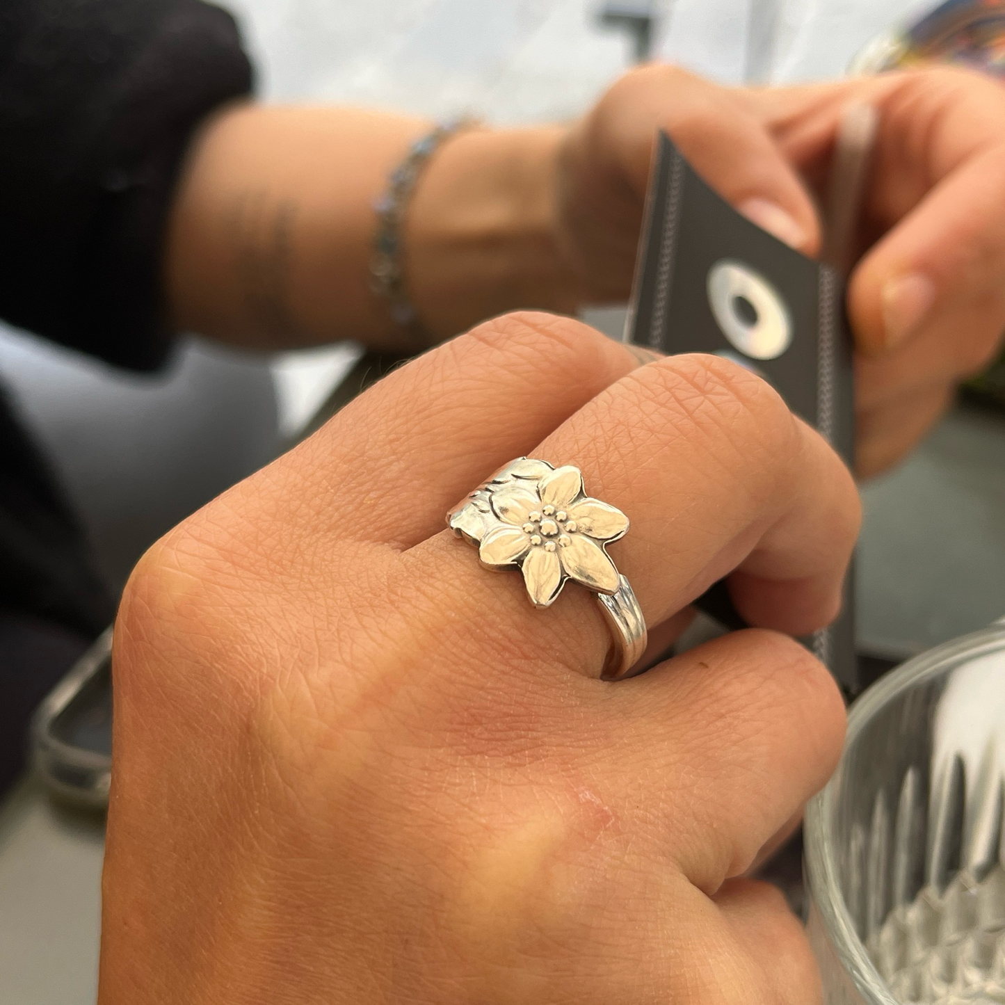 Anello Artigianale STELLA ALPINA Mod. CLASSICO Realizzato con Antica posata in Argento (Prima Metà del ’900)