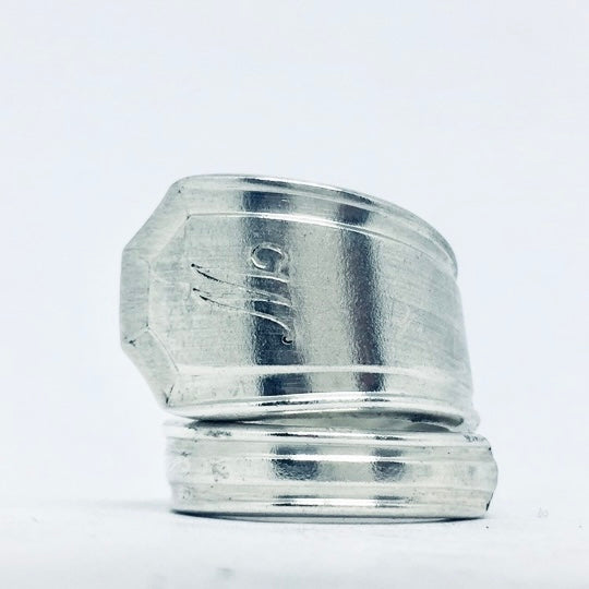 Anello Artigianale con Iniziale M