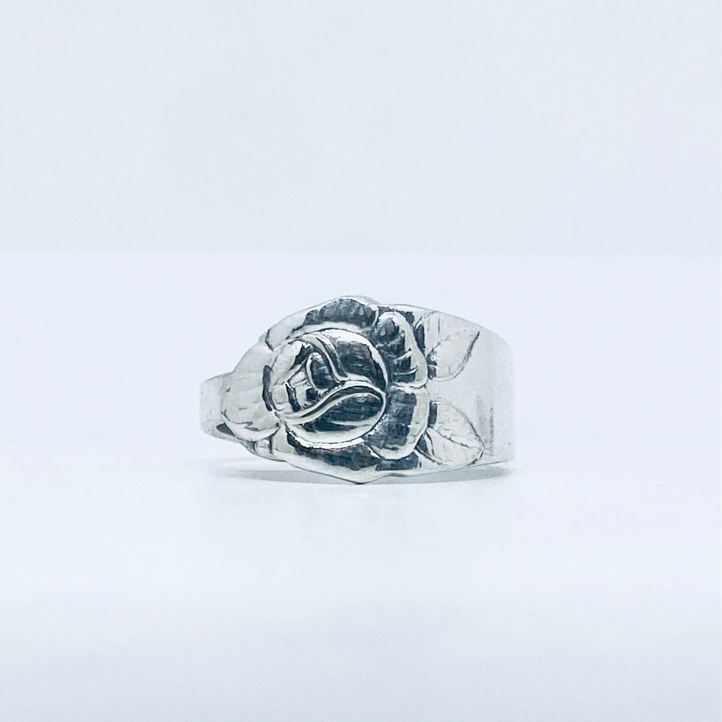 Anello Artigianale ROSA Mod. CLASSICO Realizzato con Antica posata in Argento (Prima Metà del ’900)