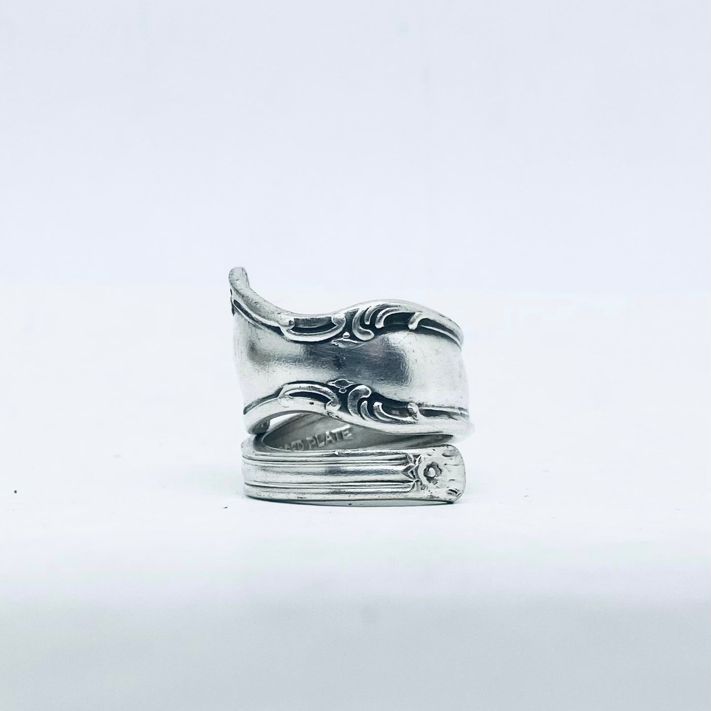 Anello Artigianale Mod. SPIRALE Realizzato con Antica posata in Argento (Prima Metà del ’900)