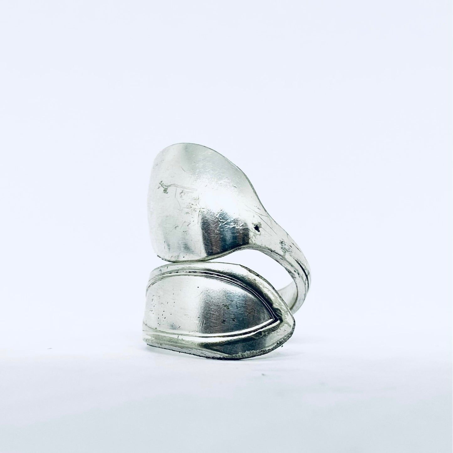Anello Artigianale CUCCHIAINO Mod. PINZETTA Realizzato con Antica posata in Argento (Prima Metà del ’900)