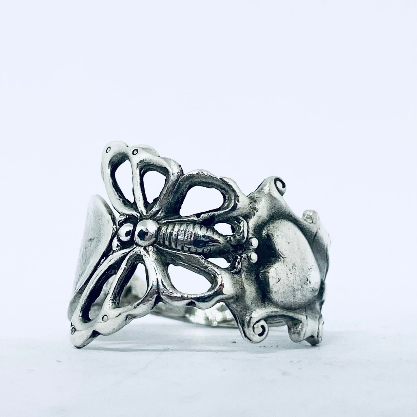 Anello Artigianale FARFALLA CUORE Mod. SPILLA Realizzato con Antica spilla in Argento (Prima Metà del ’900)