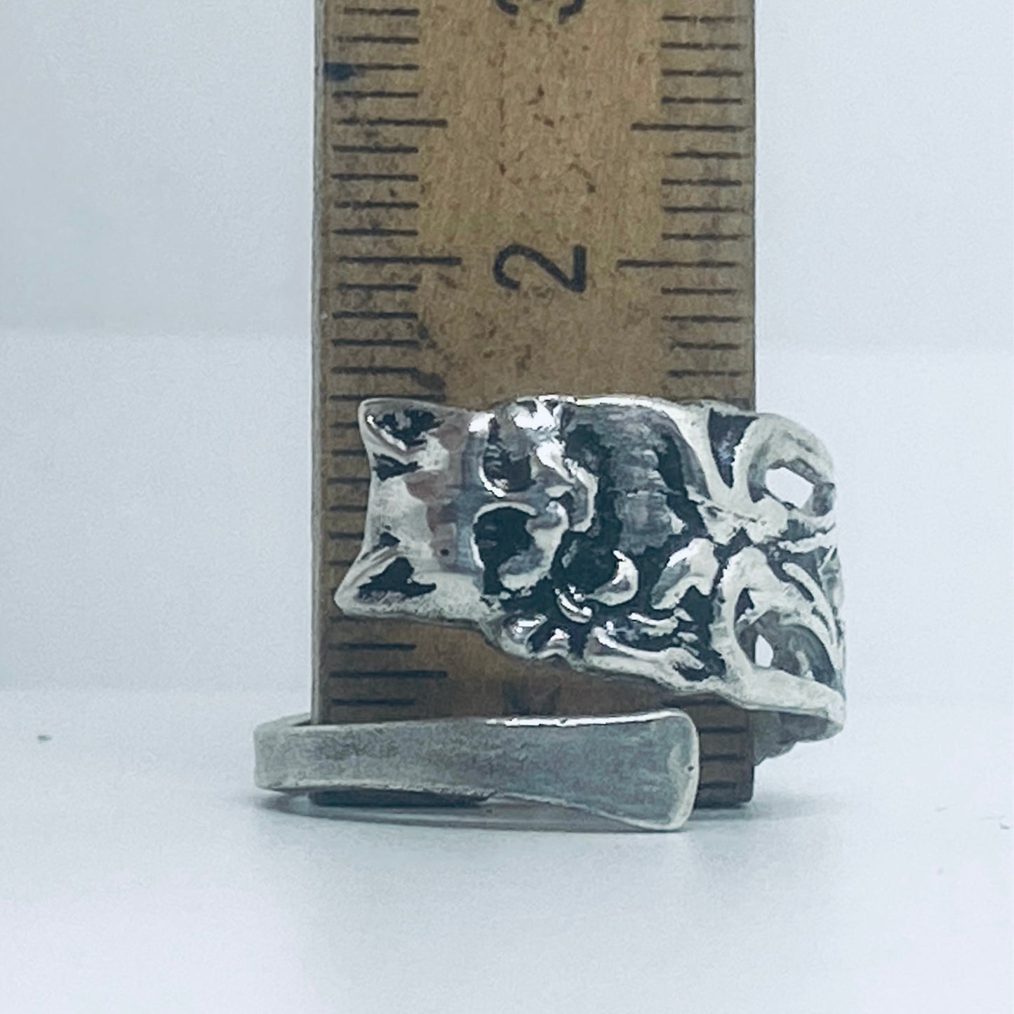 Anello Artigianale GATTO Mod. CLASSICO/SPIRALE Realizzato con Antica posata in Argento (Prima Metà del ’900)