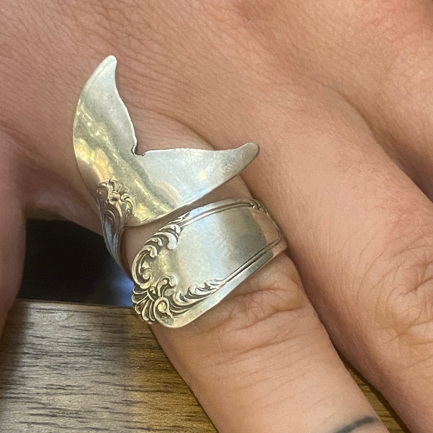 Anello Artigianale Mod. CODA#01 Realizzato con Antica posata in Argento (Prima Metà del ’900)
