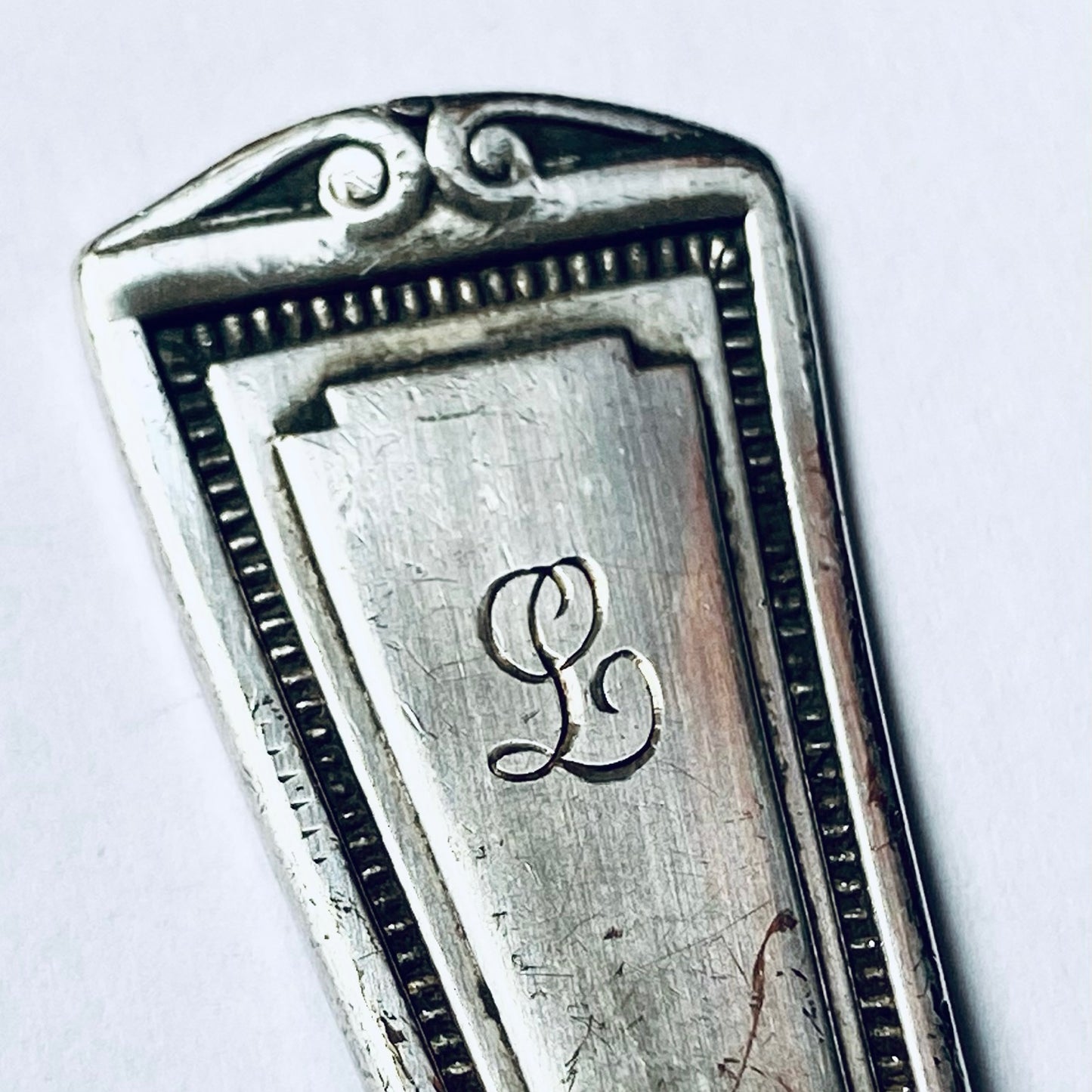 Anello Artigianale con Iniziale L