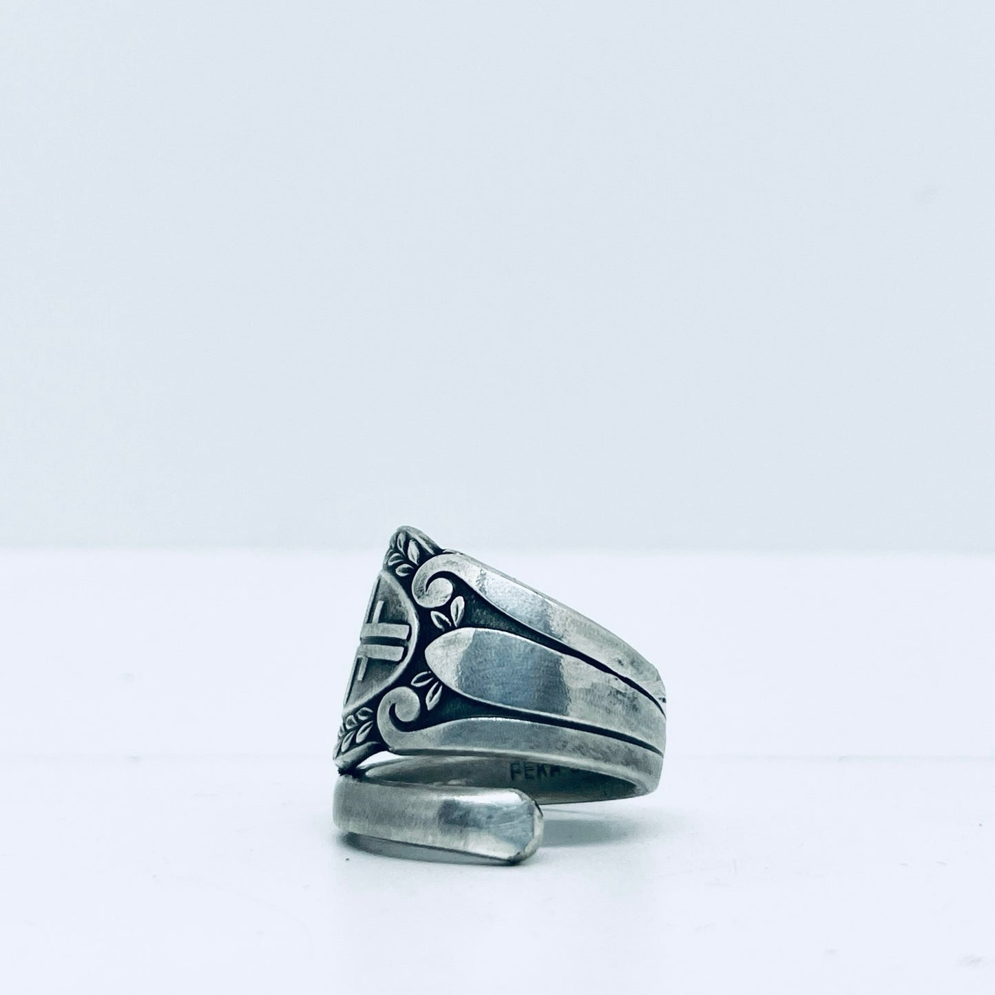Anello Artigianale CROCE GINNASTI 4F Mod. SPIRALE Realizzato con Antica posata in Argento (Prima Metà del ’900)