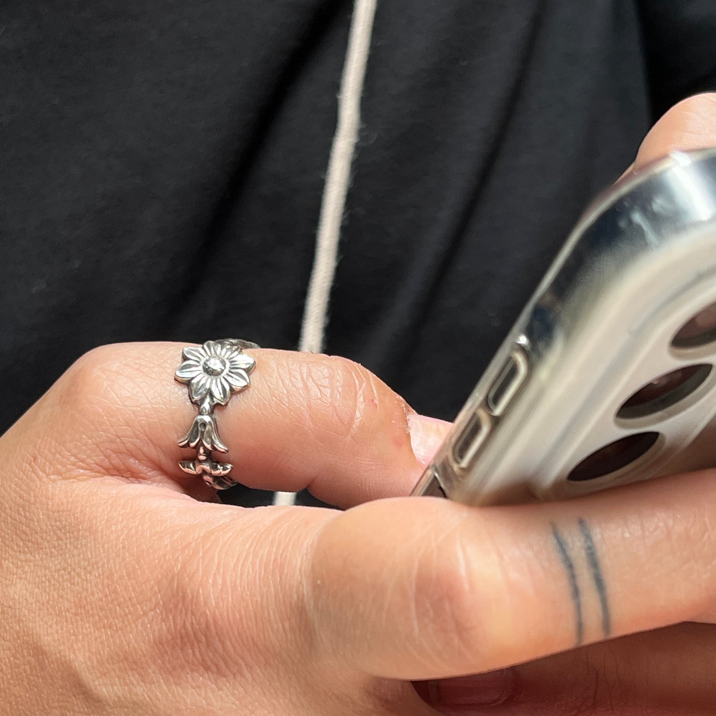 Anello Artigianale GIRASOLE Mod. SPILLA Realizzato con Antica spilla in Argento (Prima Metà del ’900)