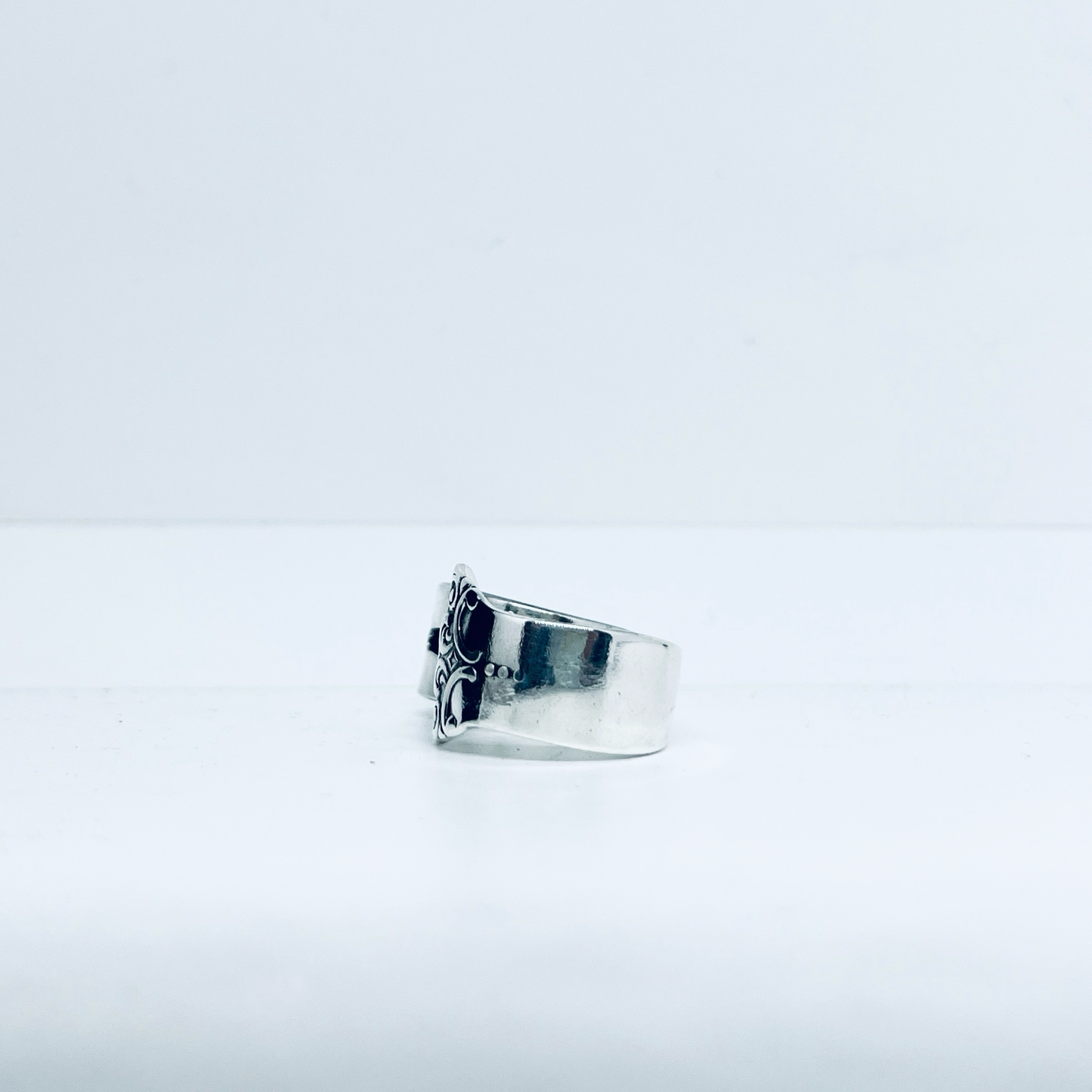 Anello Artigianale Mod. FORCHETTINA DOPPIA Realizzato con intera antica forchettina in Argento (Prima Metà del ’900)