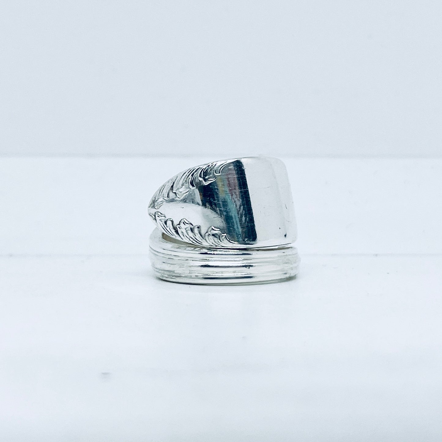 Anello Artigianale Mod. SPIRALE Realizzato con Antica posata in Argento (Prima Metà del ’900)