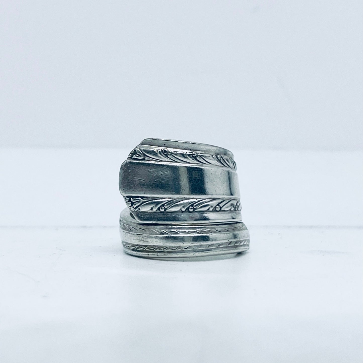Anello Artigianale Mod. SPIRALE Realizzato con Antica posata in Argento (Prima Metà del ’900)