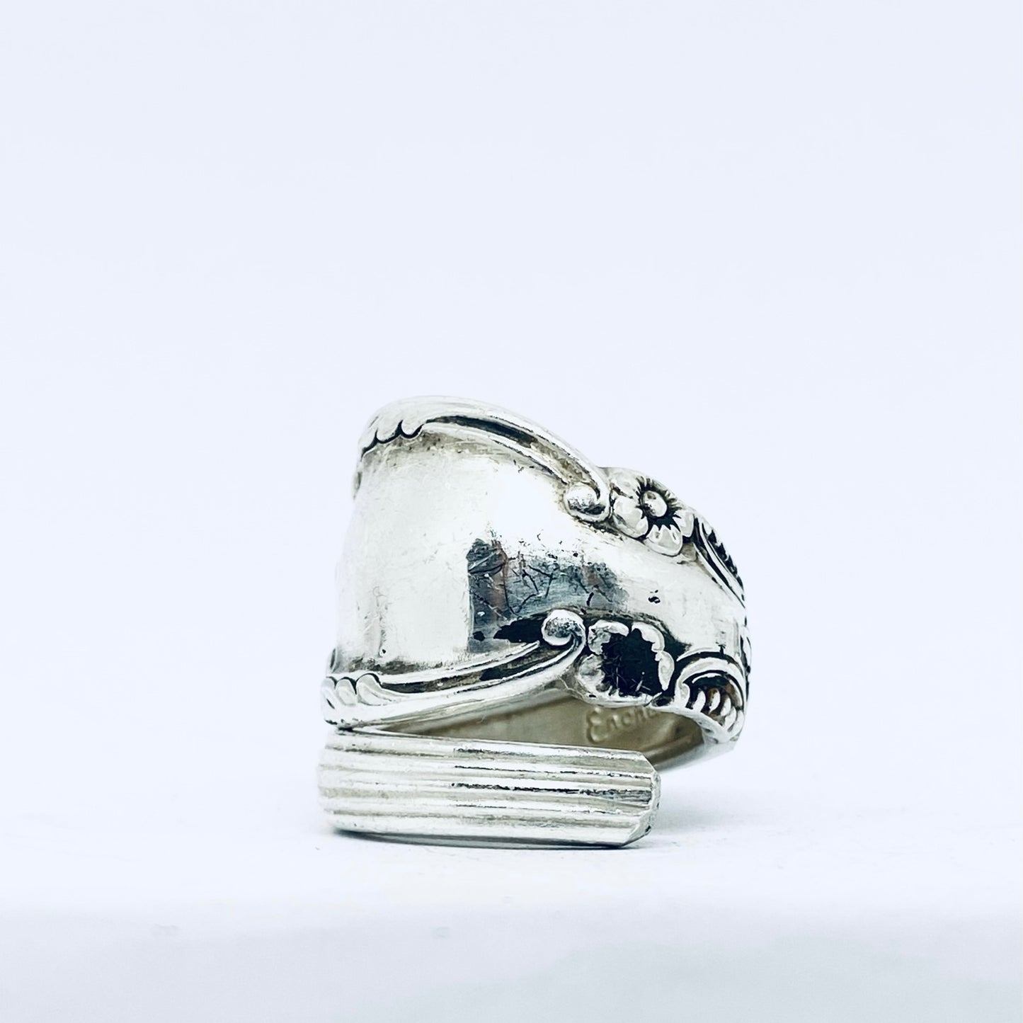 Anello Artigianale Mod. SPIRALE Realizzato con Antica posata in Argento (Prima Metà del ’900)