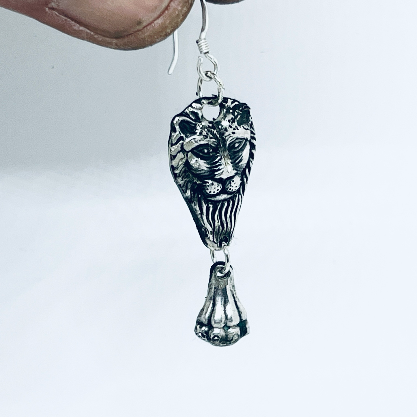 Pendente Artigianale Mod. LEONE SAN MARCO Realizzato con Antica Posata in Argento (Prima Metà del ’900)