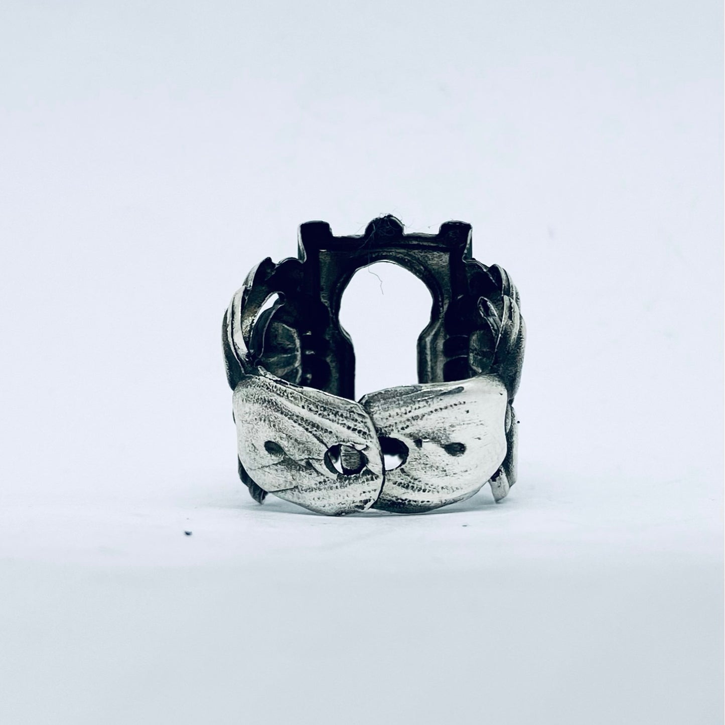 Anello Artigianale “SERRATURA CONCHIGLIE” Realizzato con serratura in Argento (Prima Metà del ’900)