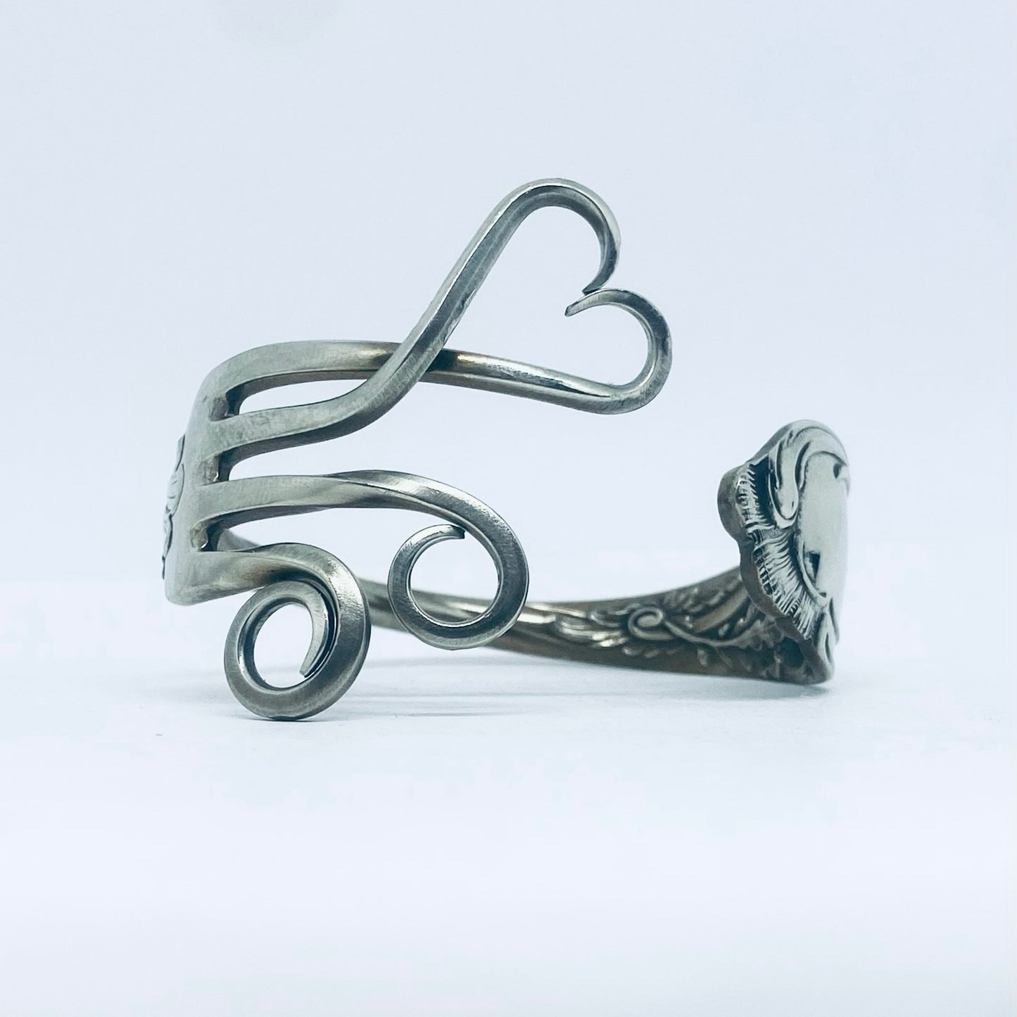 Bracciale Artigianale Mod. FORCHETTA INNAMORATA Realizzato con Antica posata in ALPACCA (Prima Metà del ’900)