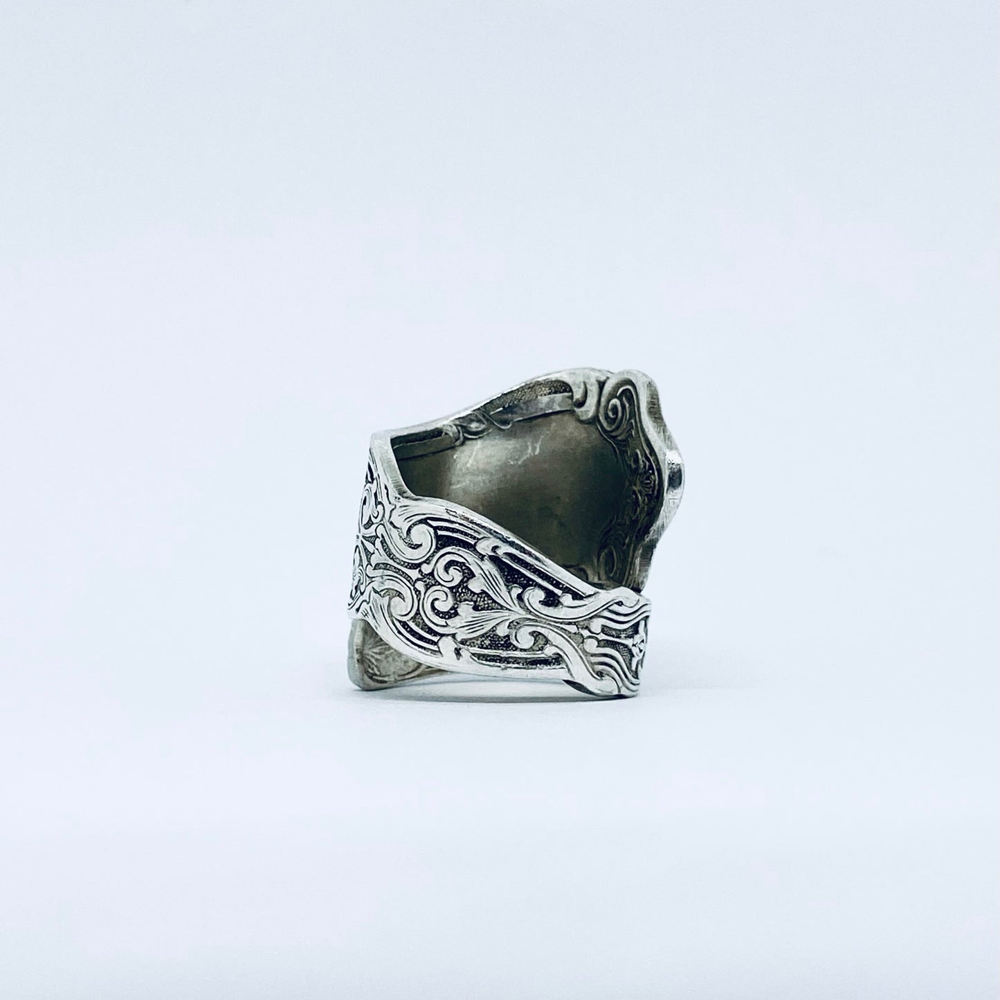 Anello Artigianale Mod. SPIRALE Realizzato con Antica posata in Argento (Prima Metà del ’900)
