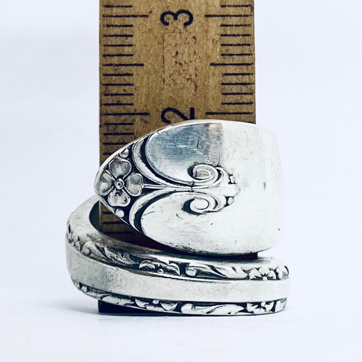 Anello Artigianale Mod. SPIRALE Realizzato con Antica posata in Argento (Prima Metà del ’900)