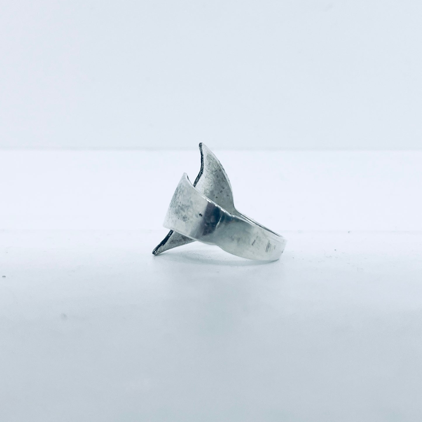 Anello Artigianale Mod. MINICODA#09 Realizzato con Antica posata in Argento (Prima Metà del ’900)
