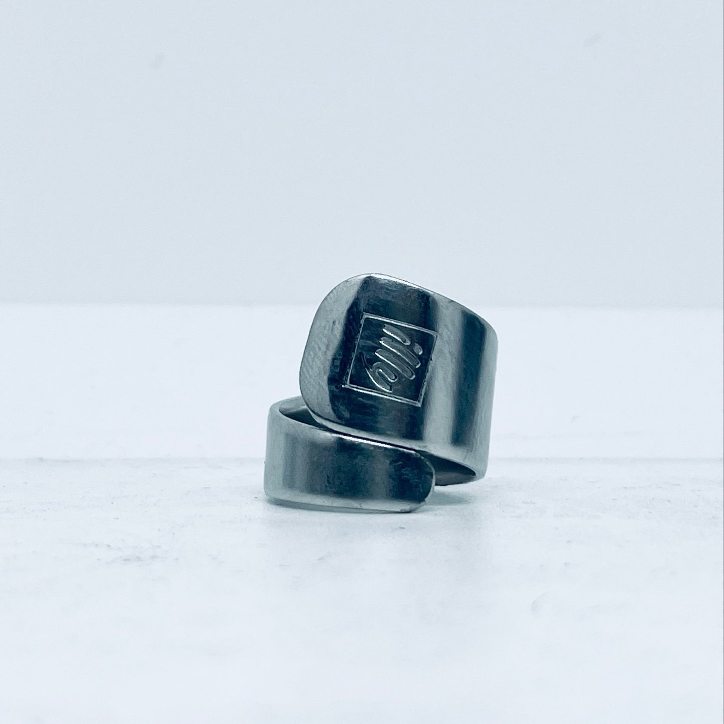 Anello Artigianale ILLY Mod. SPIRALE Realizzato con intero Cucchiaino in Acciaio Inox 18/10