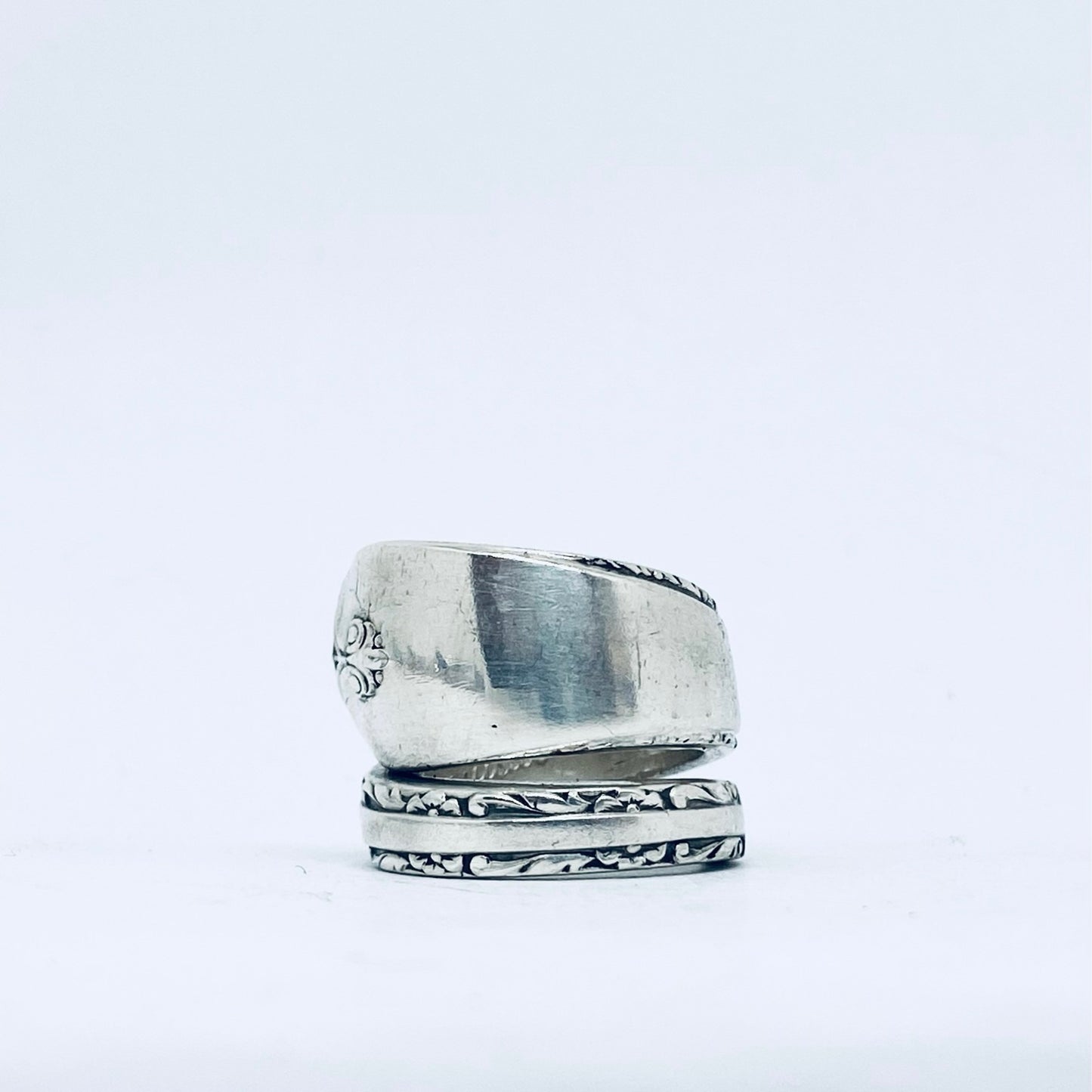 Anello Artigianale Mod. SPIRALE Realizzato con Antica posata in Argento (Prima Metà del ’900)