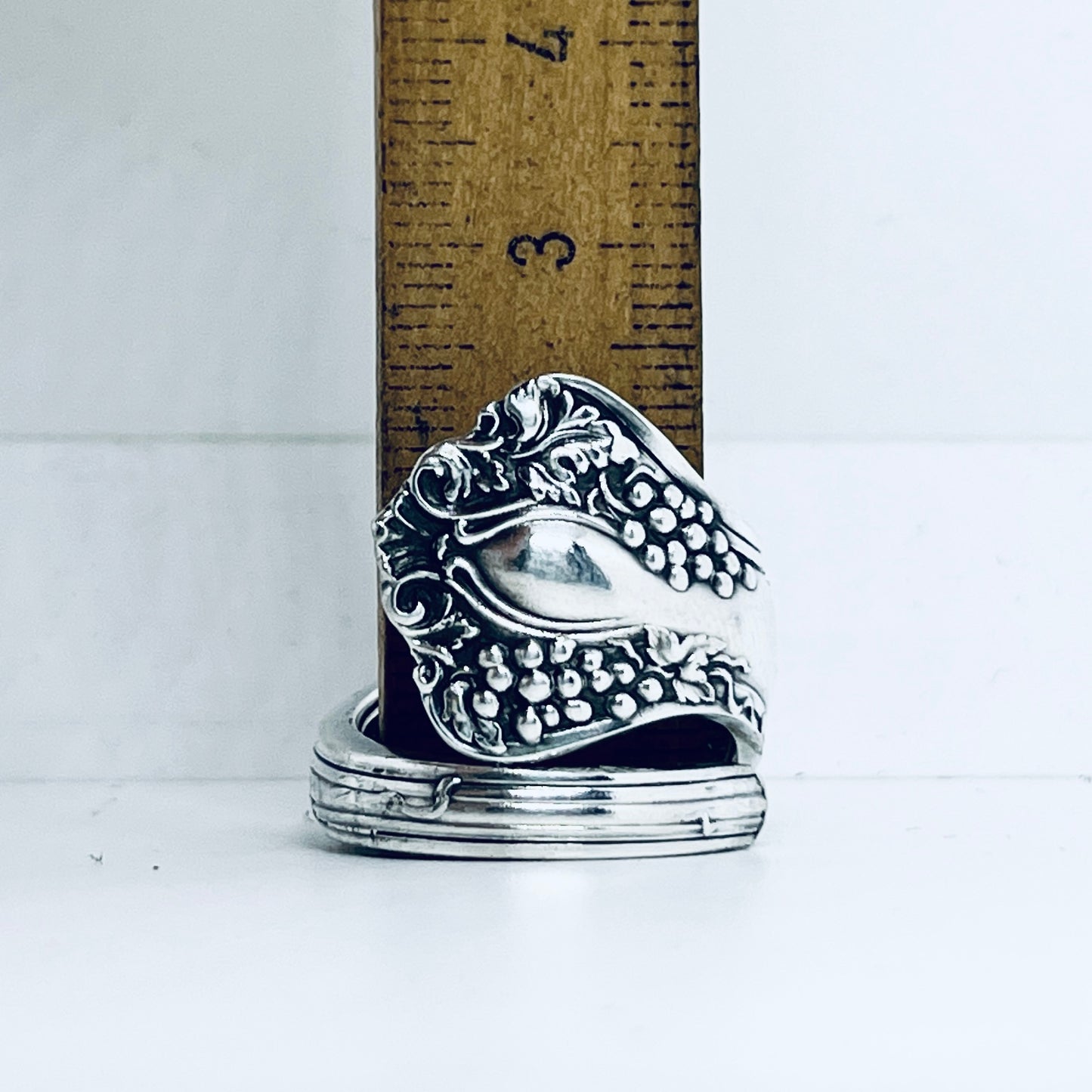 Anello Artigianale Mod. SPIRALE Realizzato con Antica posata in Argento (Prima Metà del ’900)
