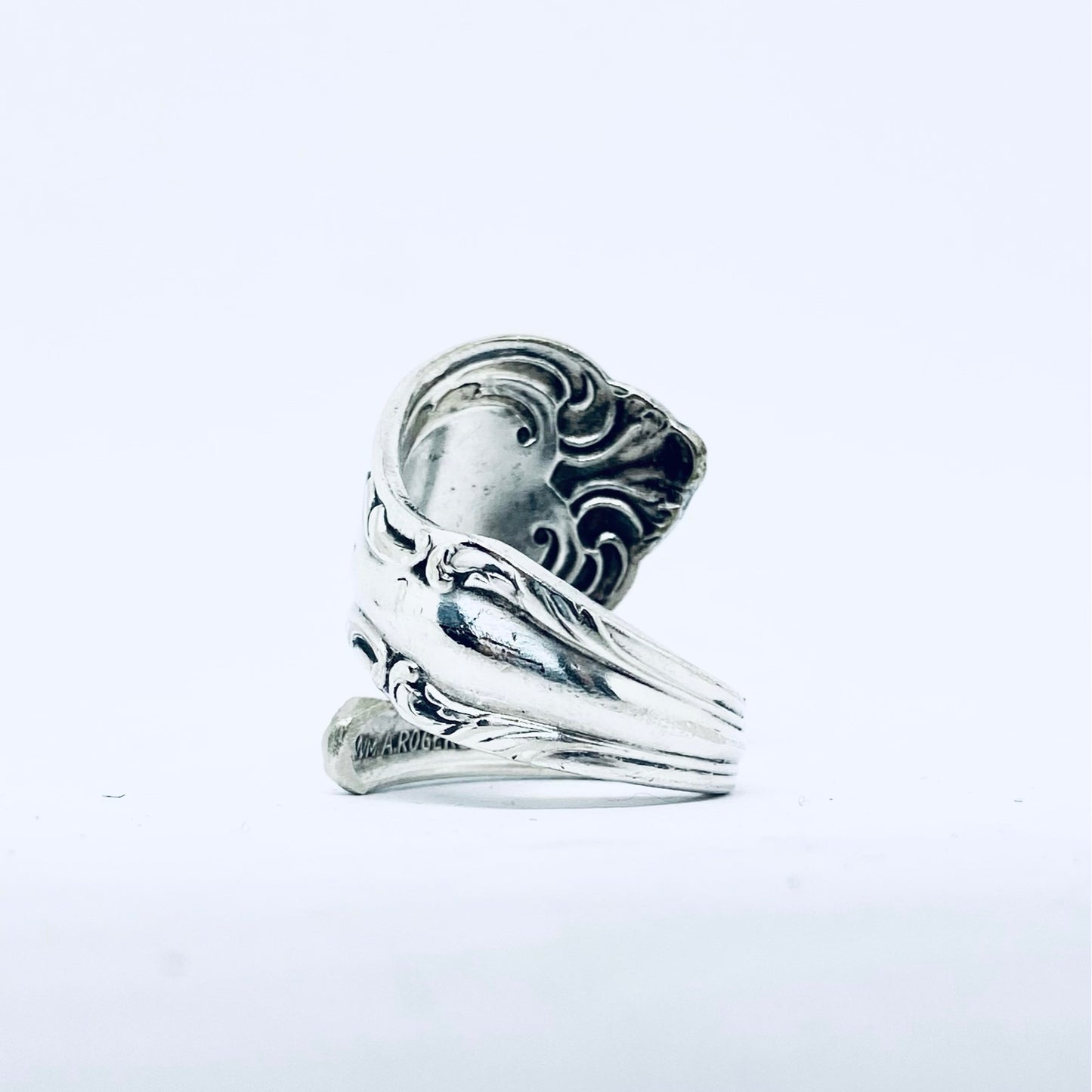 Anello Artigianale Mod. SPIRALE Realizzato con Antica posata in Argento (Prima Metà del ’900)
