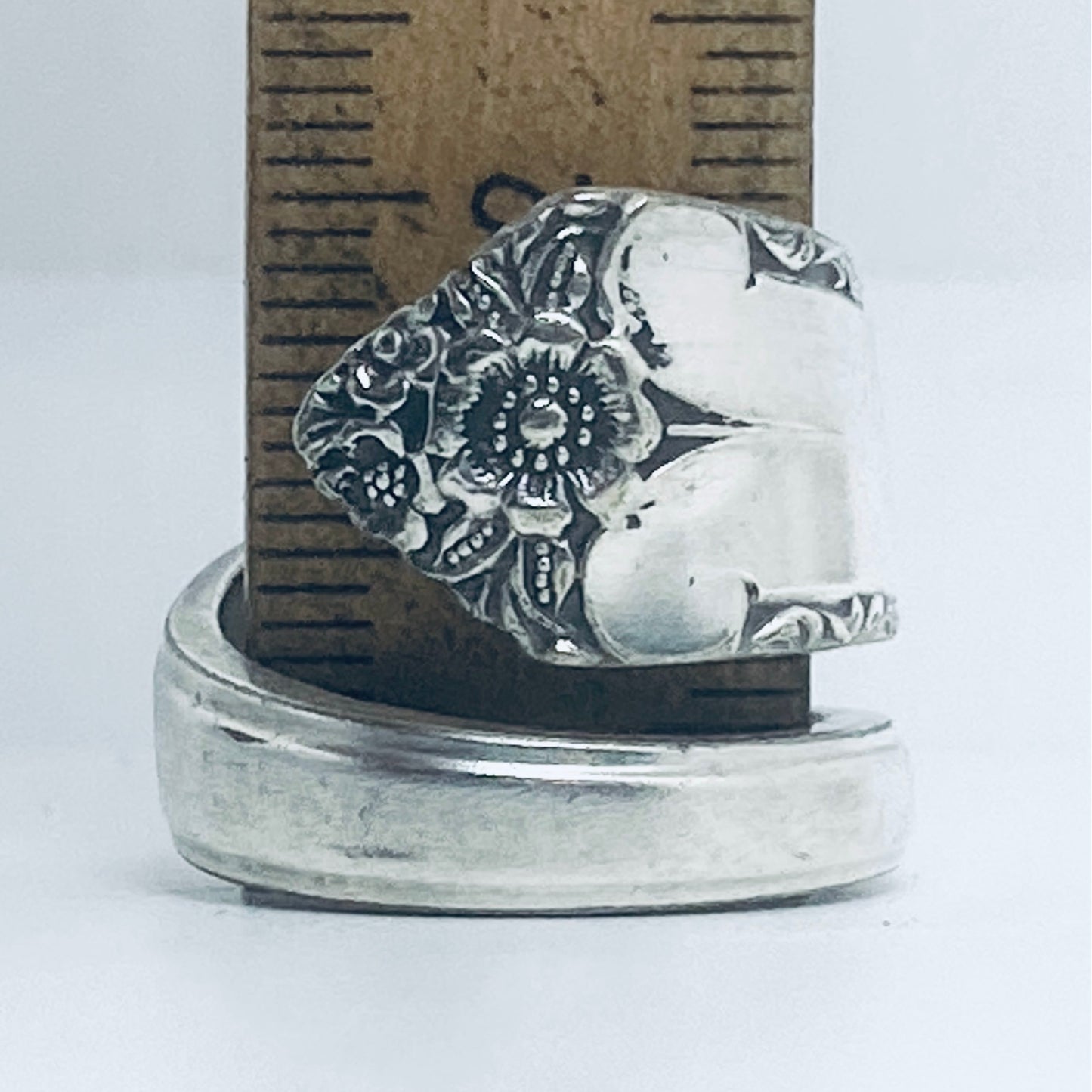 Anello Artigianale Mod. SPIRALE Realizzato con Antica posata in Argento (Prima Metà del ’900)