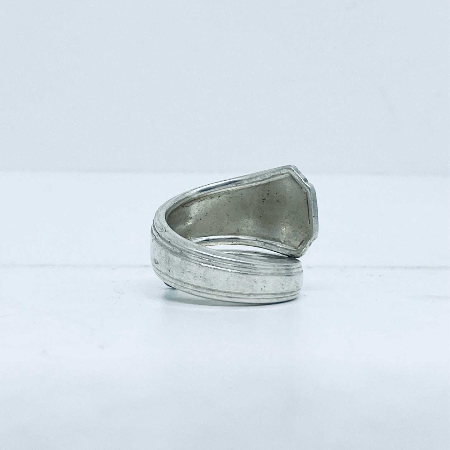 Anello Artigianale Mod. SPIRALE Realizzato con Antica posata in Argento (Prima Metà del ’900)