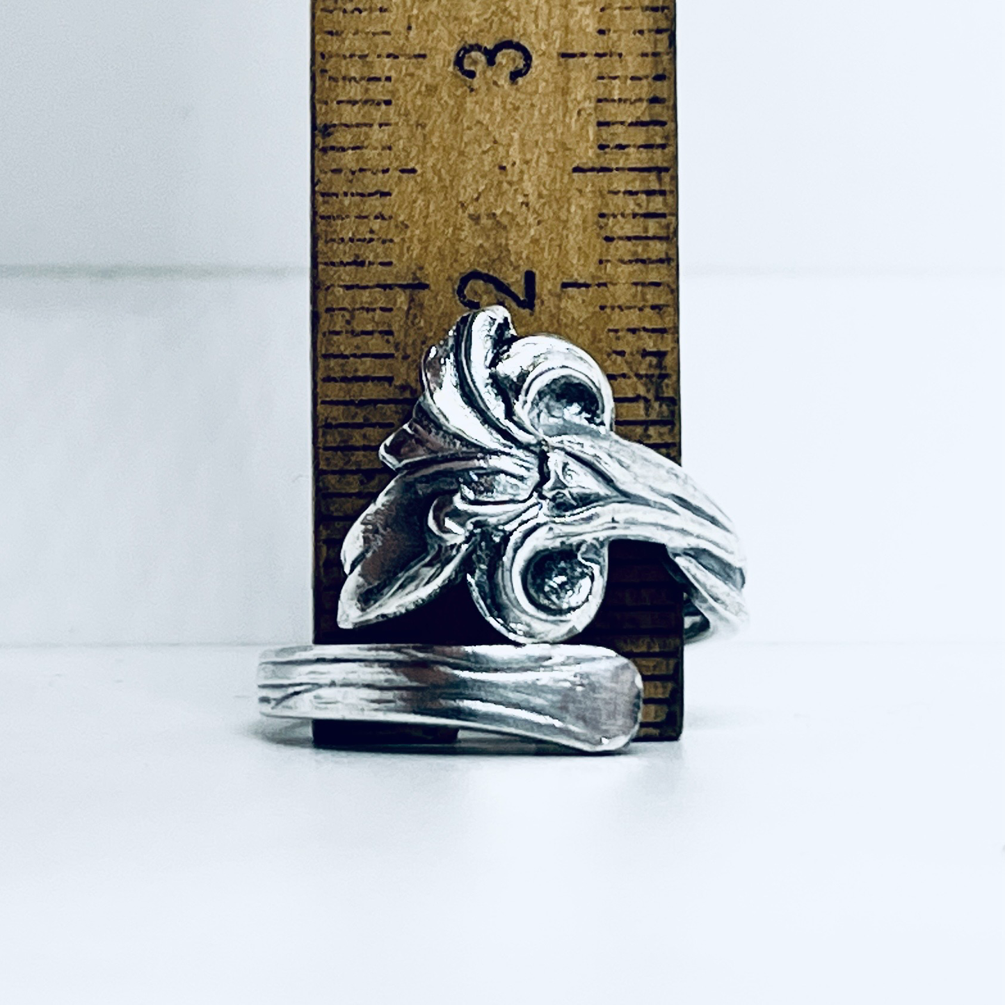 Anello Artigianale GIGLIO Mod. SPIRALE Realizzato con Antica posata in Argento (Prima Metà del ’900)