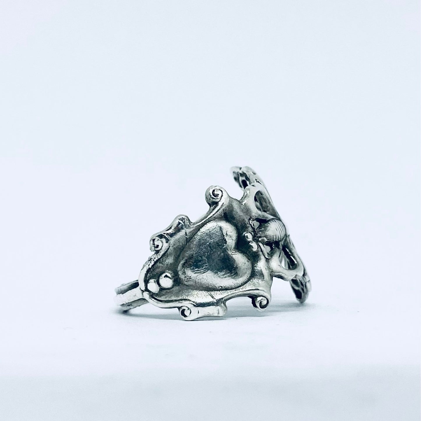 Anello Artigianale FARFALLA CUORE Mod. SPILLA Realizzato con Antica spilla in Argento (Prima Metà del ’900)