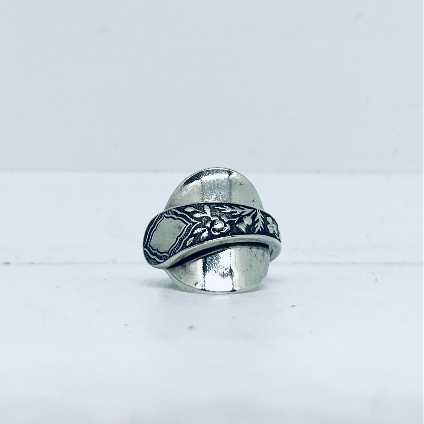 Anello Artigianale SALE INGLESE Mod. INTERO Realizzato con intero Antico Cucchiaino in Argento (Prima Metà del ’900)