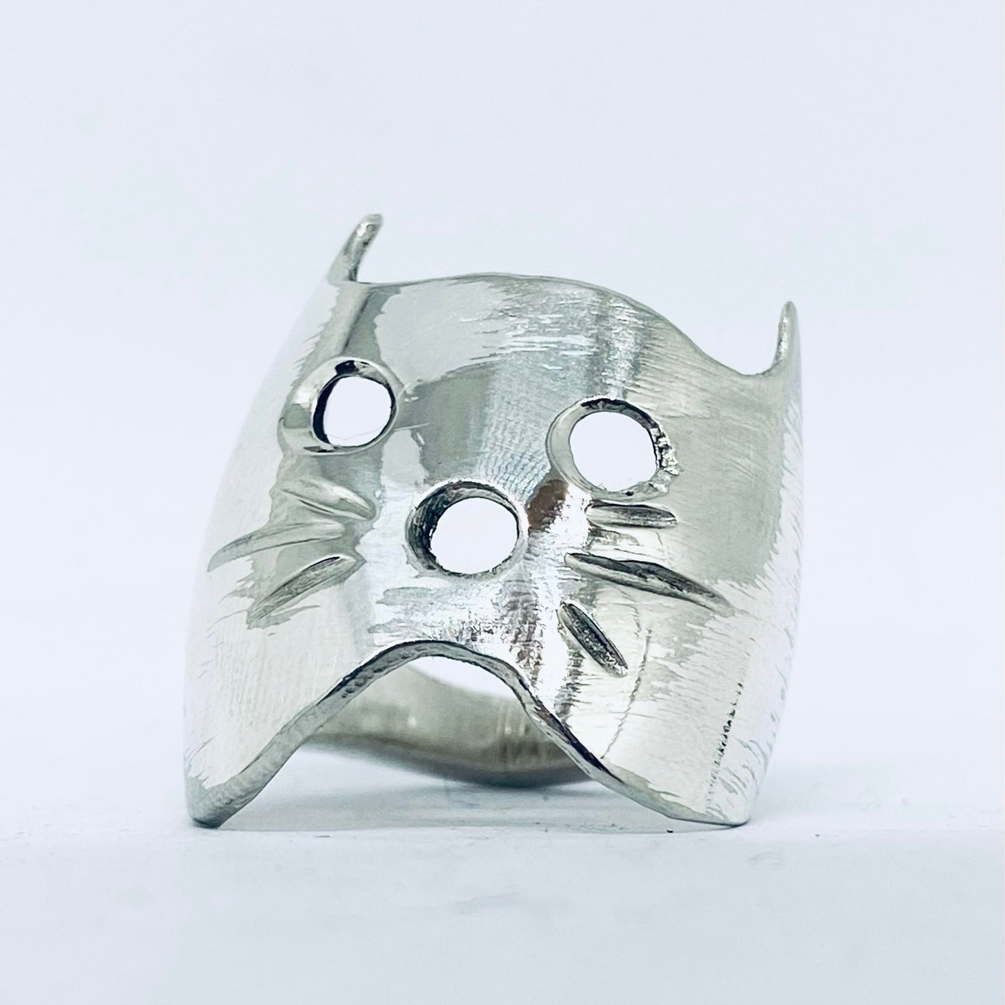 Anello Artigianale Mod. GATTO Realizzato con Antica posata in Argento (Prima Metà del ’900)