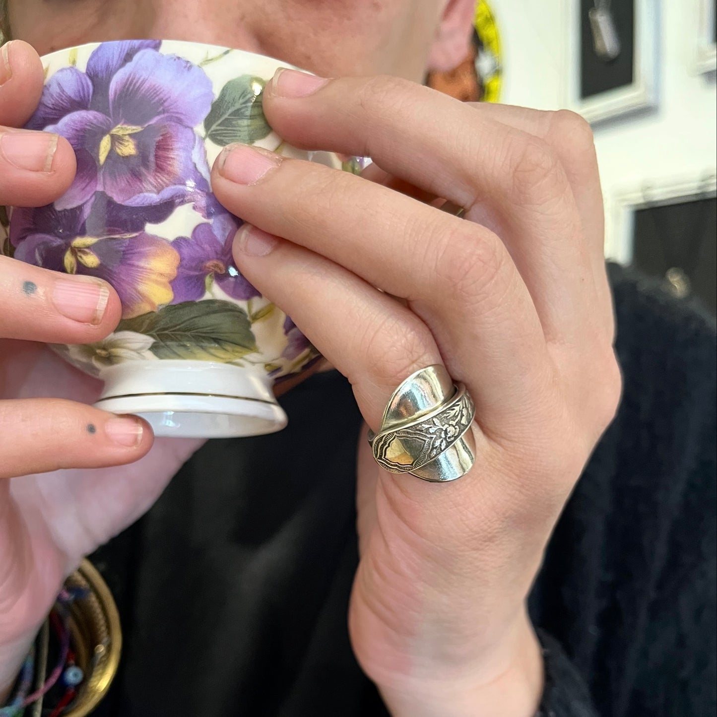 Anello Artigianale SALE INGLESE Mod. INTERO Realizzato con intero Antico Cucchiaino in Argento (Prima Metà del ’900)